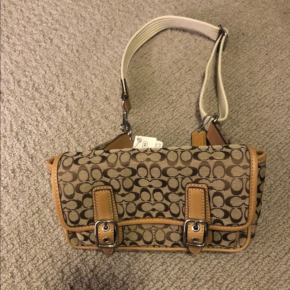 New Coach Women’s Fannypack